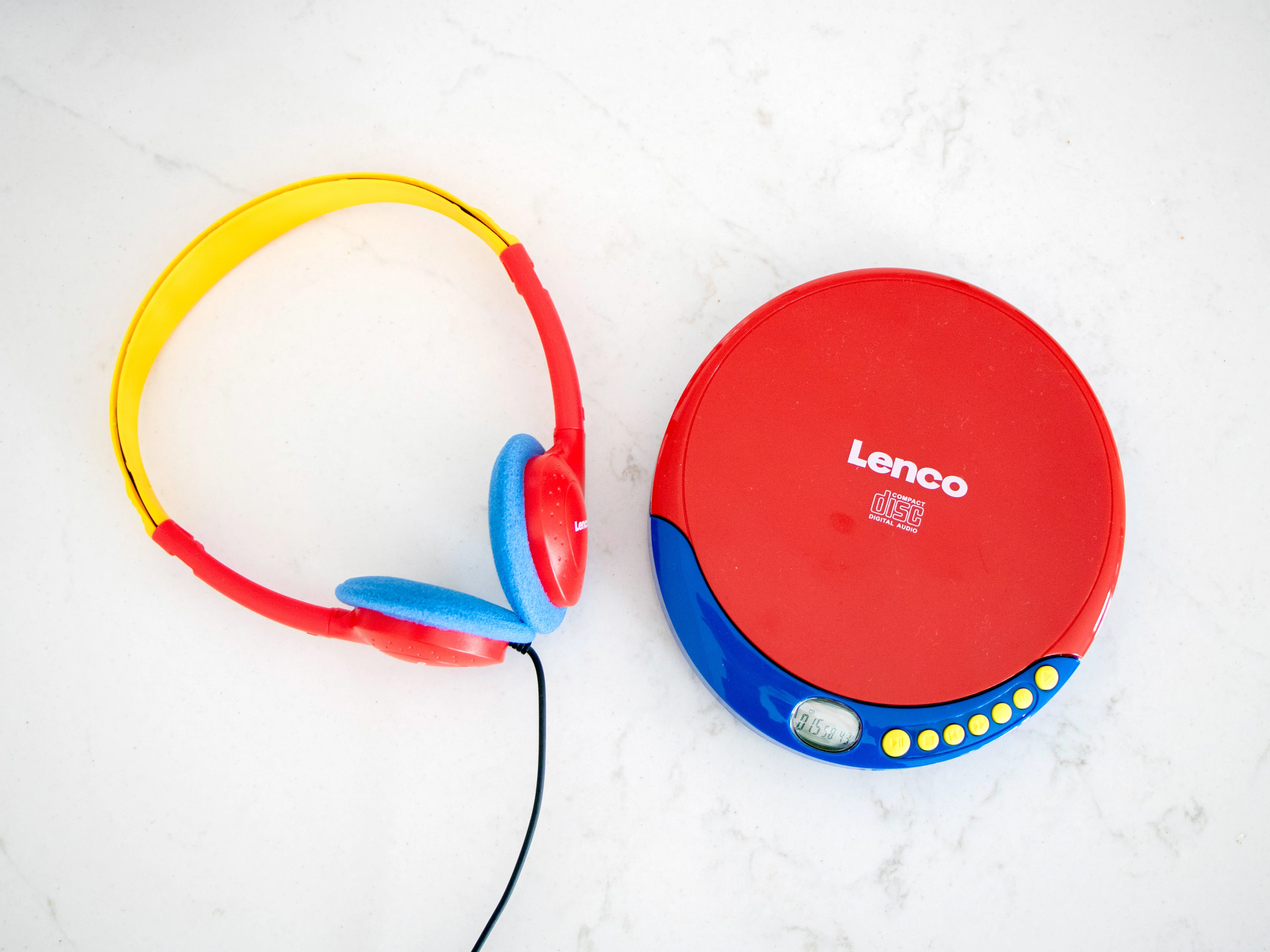 LENCO CD-021KIDS - Draagbare CD speler voor kinderen met hoofdtelefoon, oplaadbare batterijen en ingebouwde geluidsbeperker - Meerkleurig - Image 12