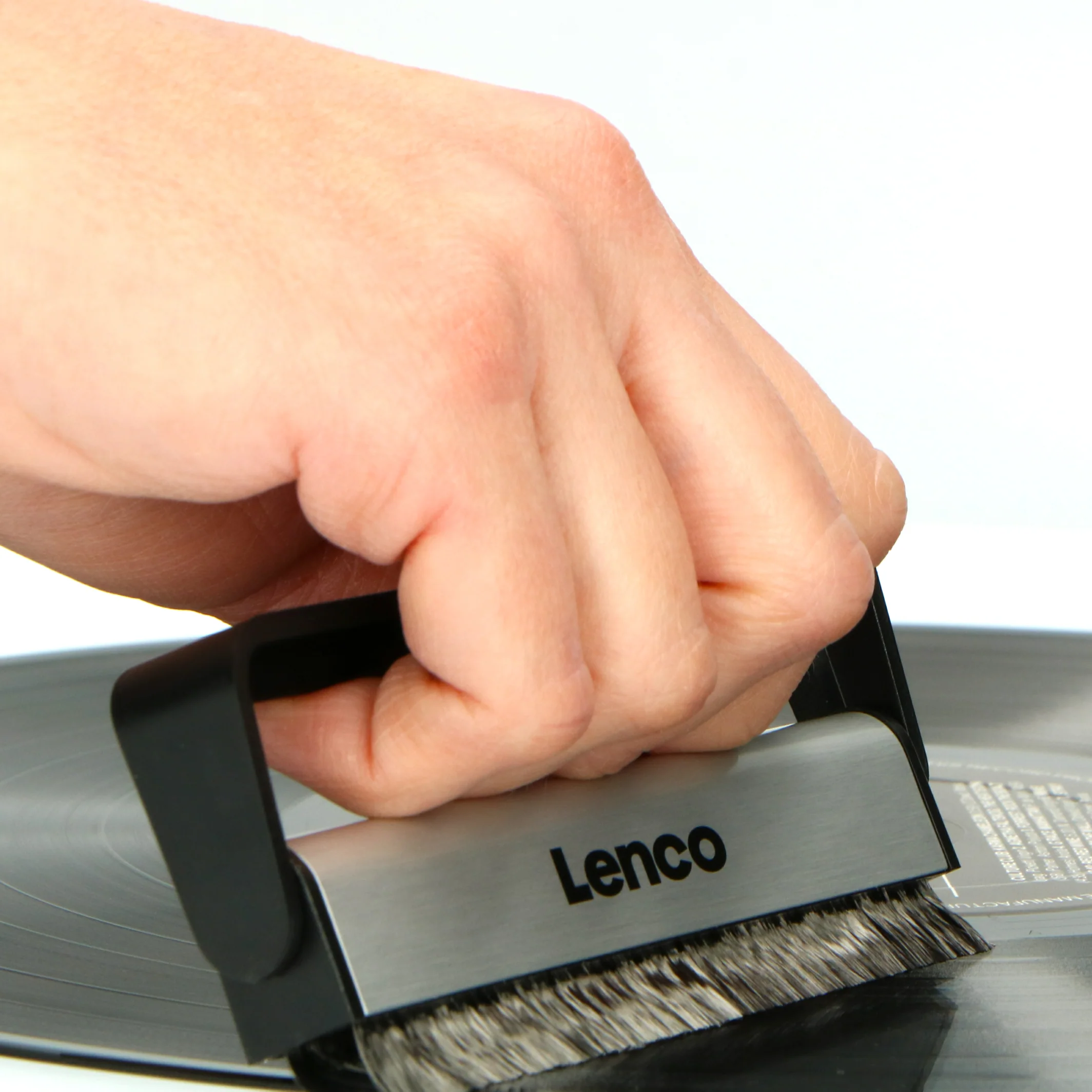 LENCO TTA-3IN1 - LP Schoonmaakset - Vinyl Platenborstel - Reinigingsvloeistof - Reinigingsdoekje - Image 6